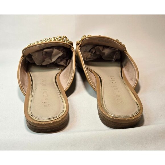 Gianni Bini Tan Flat Mule Slip-On Gold Chain Sz 7 Leather Embellished Career - Picture 4 of 12